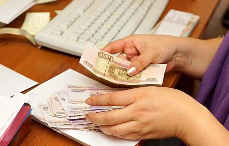    Правительство не разрешило платить зарплаты предпринимателям с заблокированными счетами