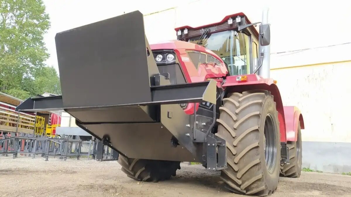 Фото: kirovets-ptz.com