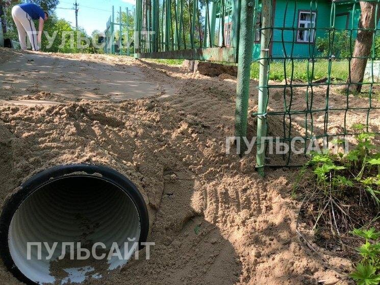 Заезд на участок через канаву под ключ, устройство въездной группы, цены в Москве и области