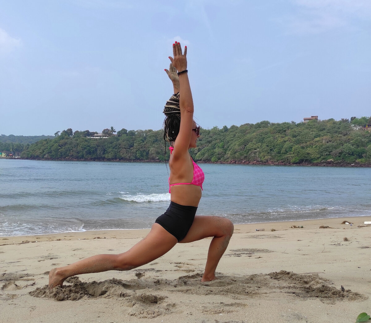 Привет, я Катя, автор блога. Пишу все статьи на пляже