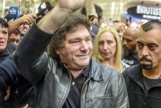    Хавьер Милей