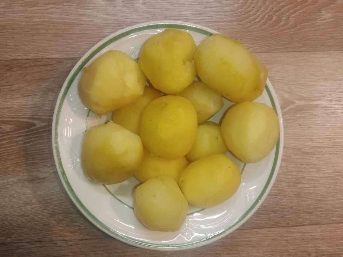Очищенный картофель