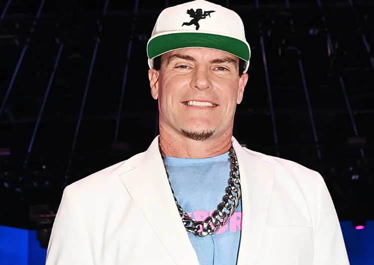 Vanilla ice new. Ванилла айс 2022. Ванилла айс 2023. Vanilla Ice рэпер. Ванилла айс сейчас 2023.