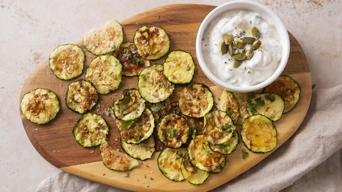    Рецепт оладьев из кабачков© Freepik / freepik