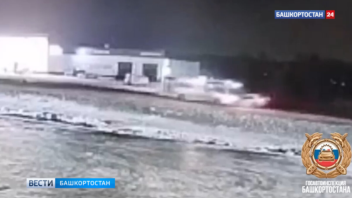    Момент столкновения BMW и пассажирского автобуса в Башкирии попал на видео