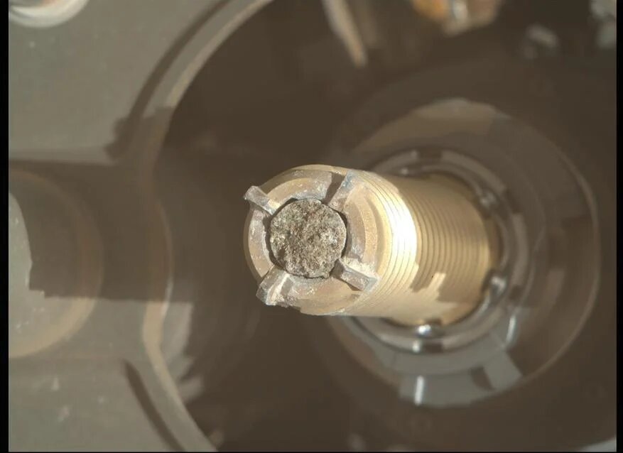 Lefroy Bay Авторство- NASA/JPL-Caltech Источник- https://mars.nasa.gov/mars2020/multimedia/raw-images/ZR0_0942_0750577807_649EBY_N0460000ZCAM05068_1100LMJ