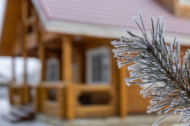    Что делать при сильных морозах и дефиците снега?