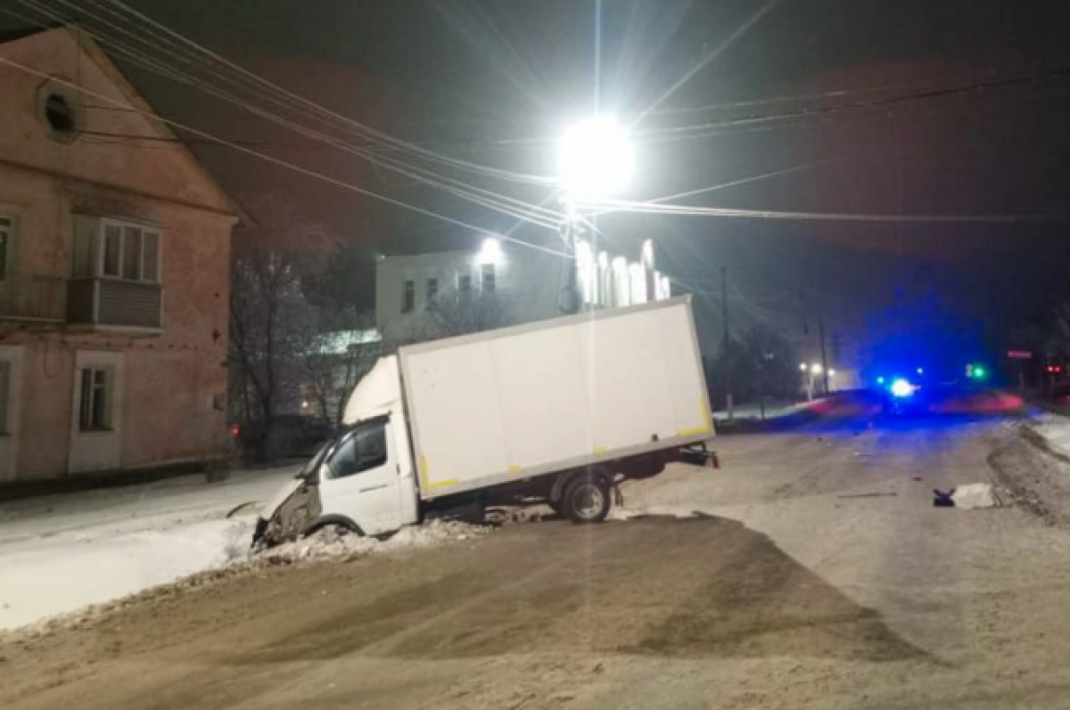    В Новосибирской области водитель «Газели» сбил двух пешеходов