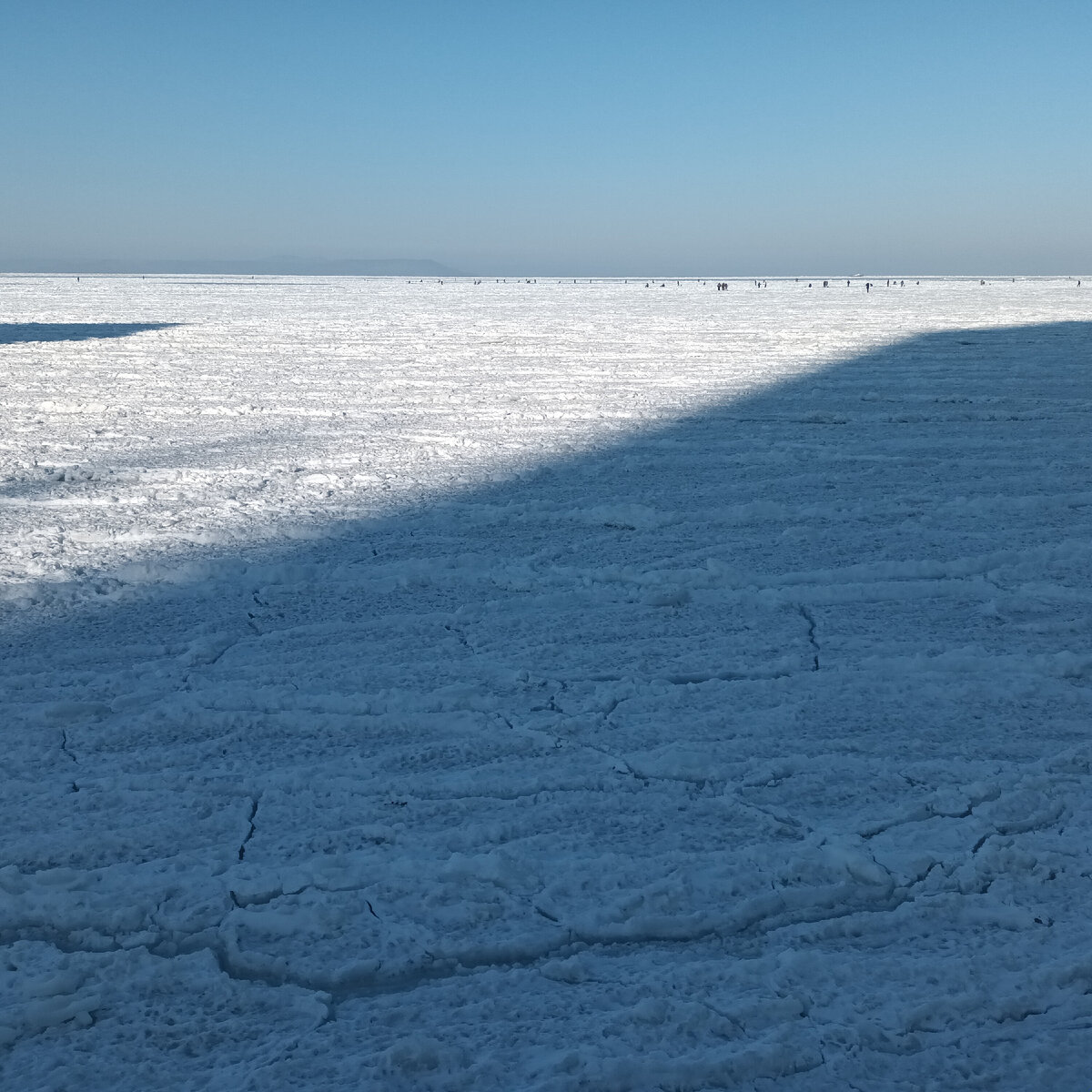 Зимняя рыбалка во Владивостоке