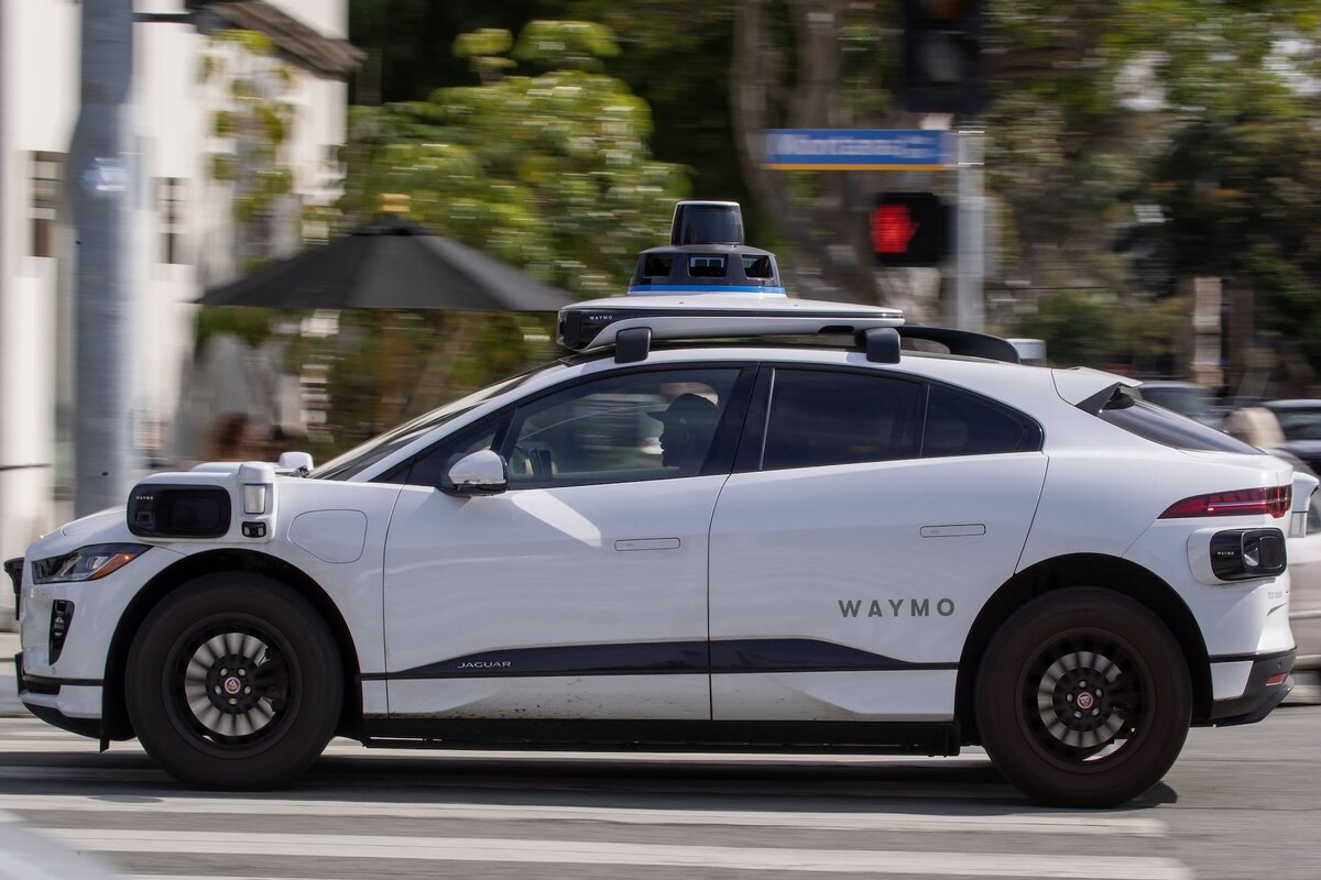 Waymo РђРІС‚РѕРїРёР»РѕС‚