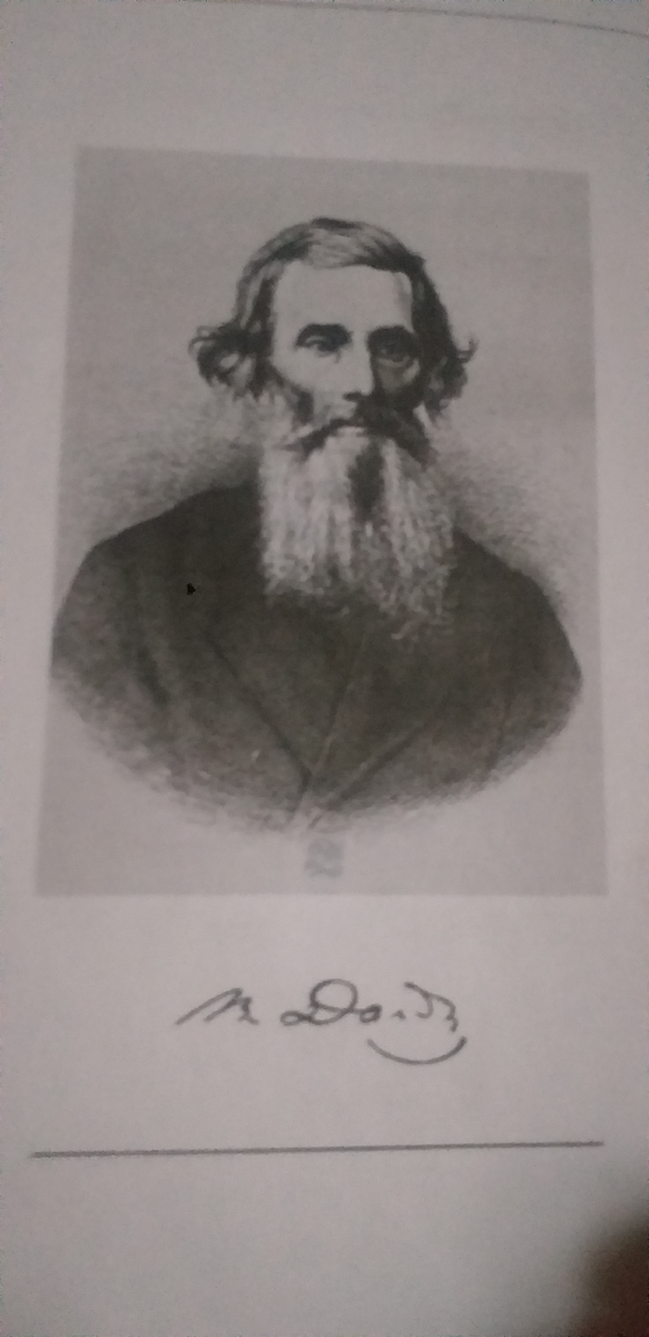 Может, и Пушкин таким бы был в старости, если б не погиб в расцвете сил?–—— –————————————-–——————————————————————  Борис Тимофеев ратовал за диалектизмы русского языка, потому что считал, что как раз неправы полагающие, что всё это засоряет наш "Великий и могучий". "Напрасное опасение!"- сетовал Б. Н. Тимофеев. С одной стороны- он был прав, ибо так можно говорить об упрощении нашего постигания Мира подобным образом. Я вот сам находил у Даля диалектные словечки, которые сохранились именно в современном чешском: где-то около 10. Например, "opone"-занавеска.