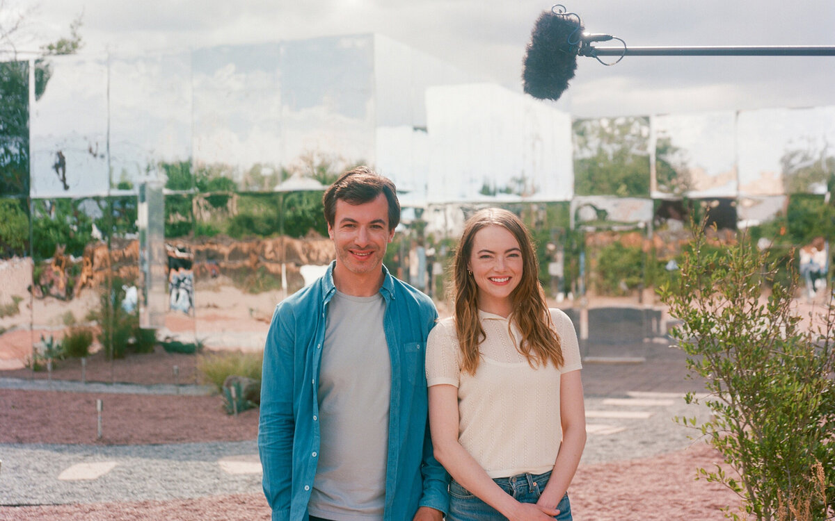 Кадр из сериала «Проклятие», 2023