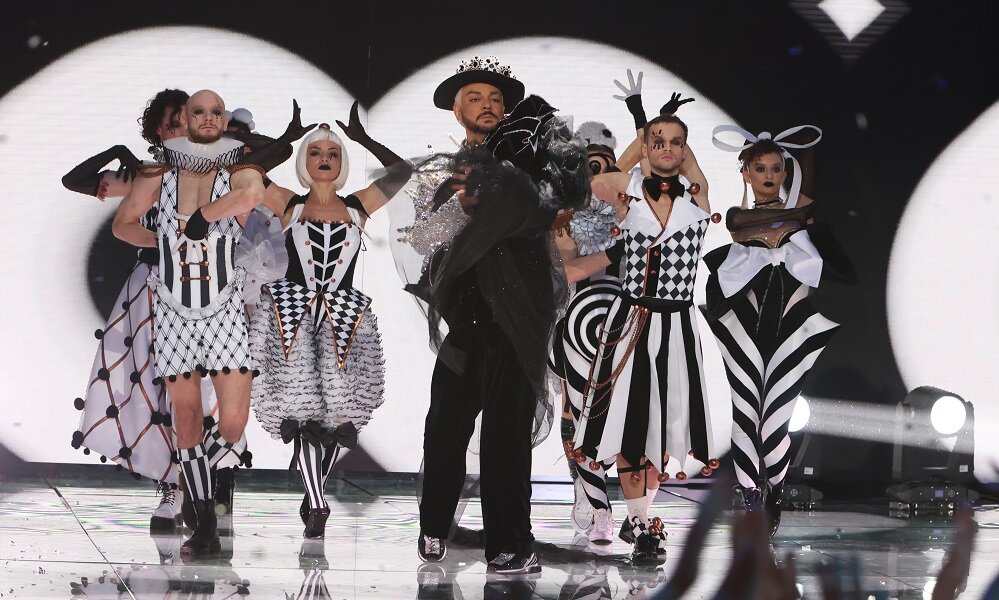    Старые песни о главном: что смотреть в новогоднюю ночь?