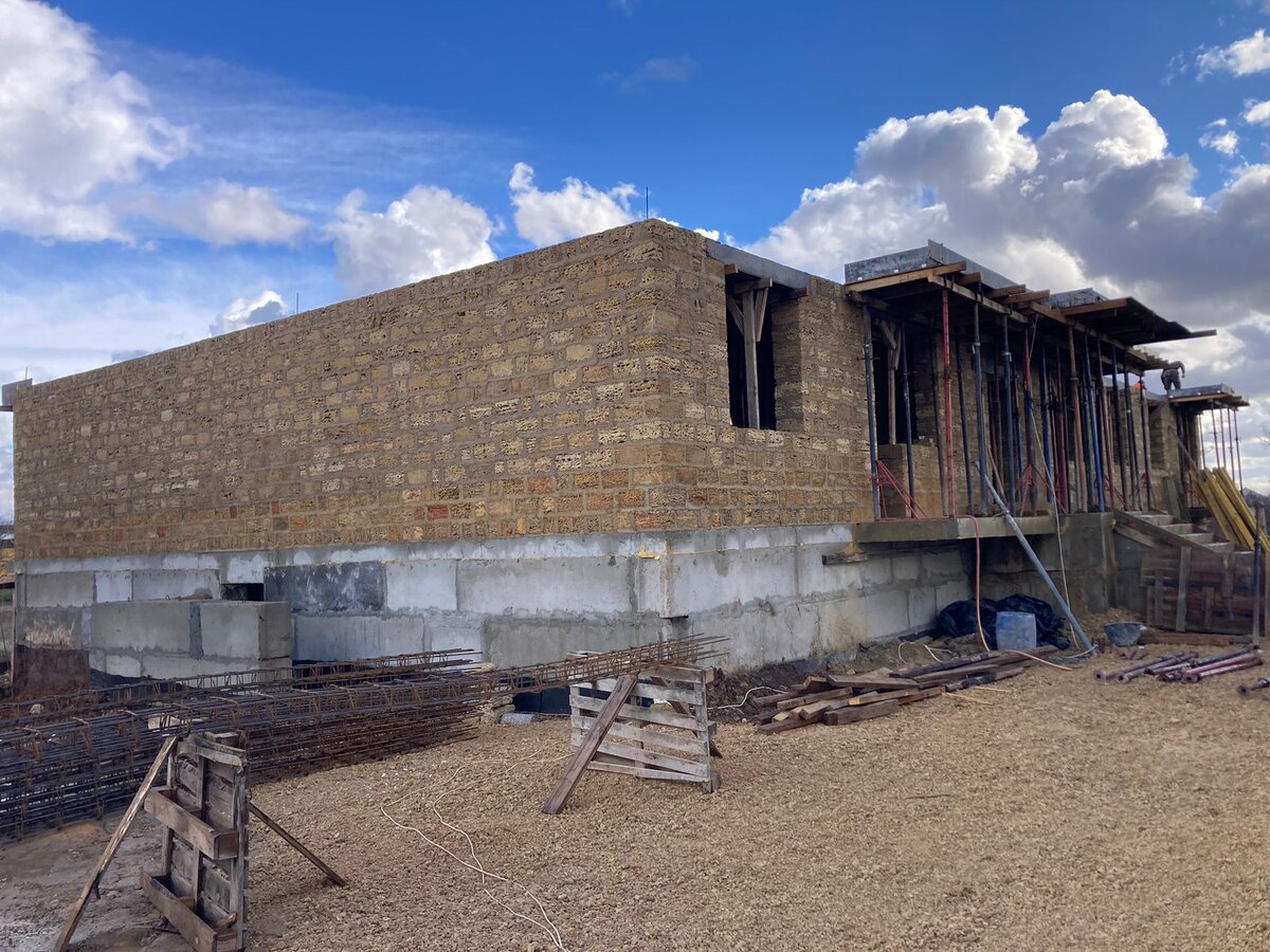 Новостройки в Саках