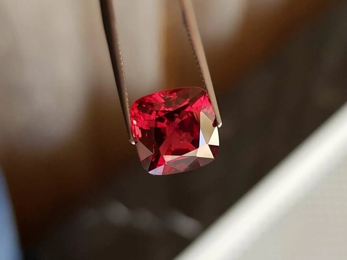 Шпинель. Фото из открытых источников