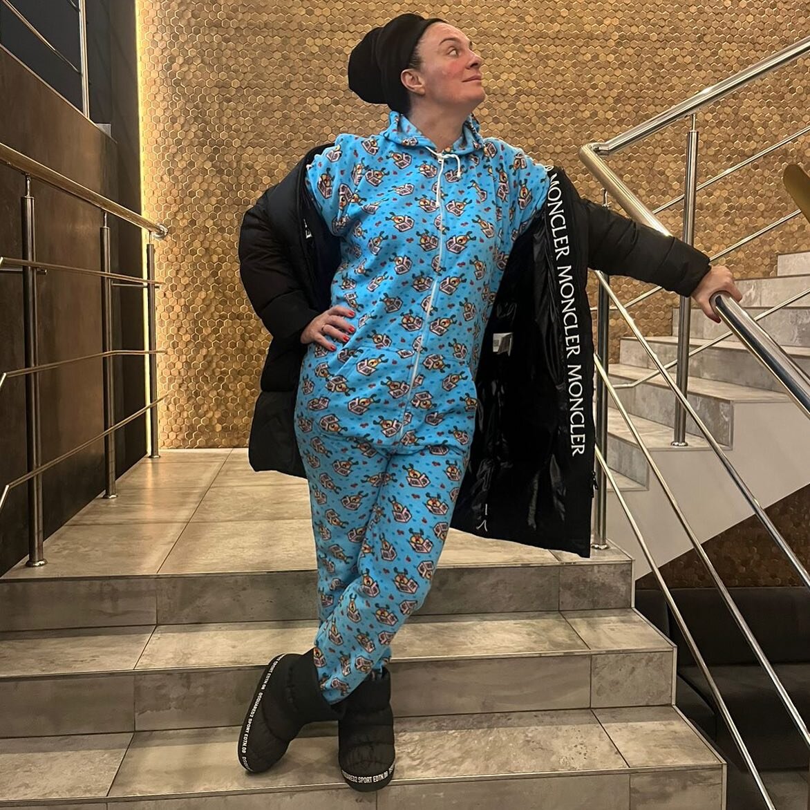    Елена Ваенга объяснила, почему упала в обморокСоцсети Елены Ваенги