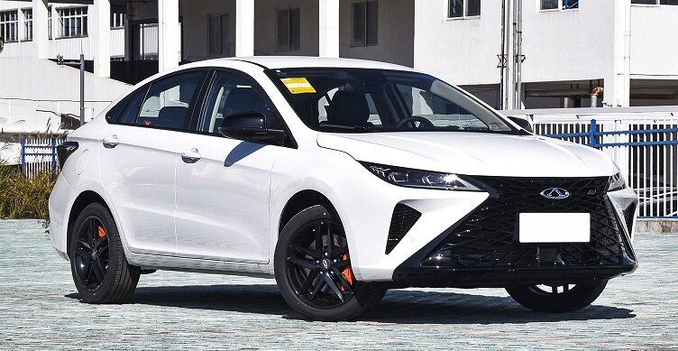 На фото: Седан Chery Arrizo 5 GT