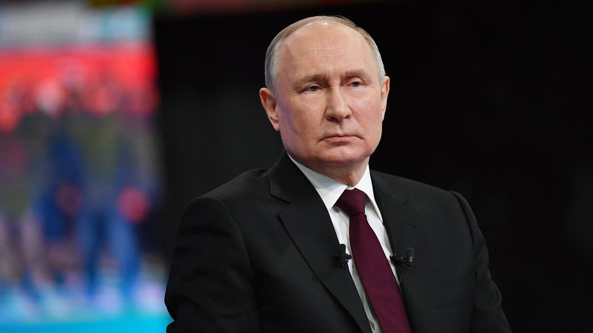   "Прямая линия" и большая пресс-конференция президента РФ В. Путина© РИА Новости . POOL/Александр Казаков