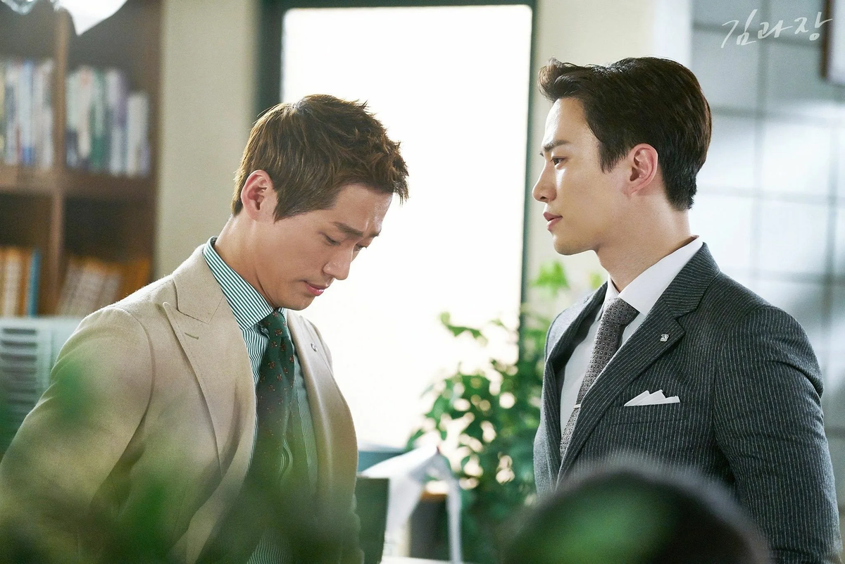 хан сон хва дорамы. дорама её личная жизнь 2019. нам гун мин шеф ким. дорама красотка с каннама. дорама клуб мазахист.