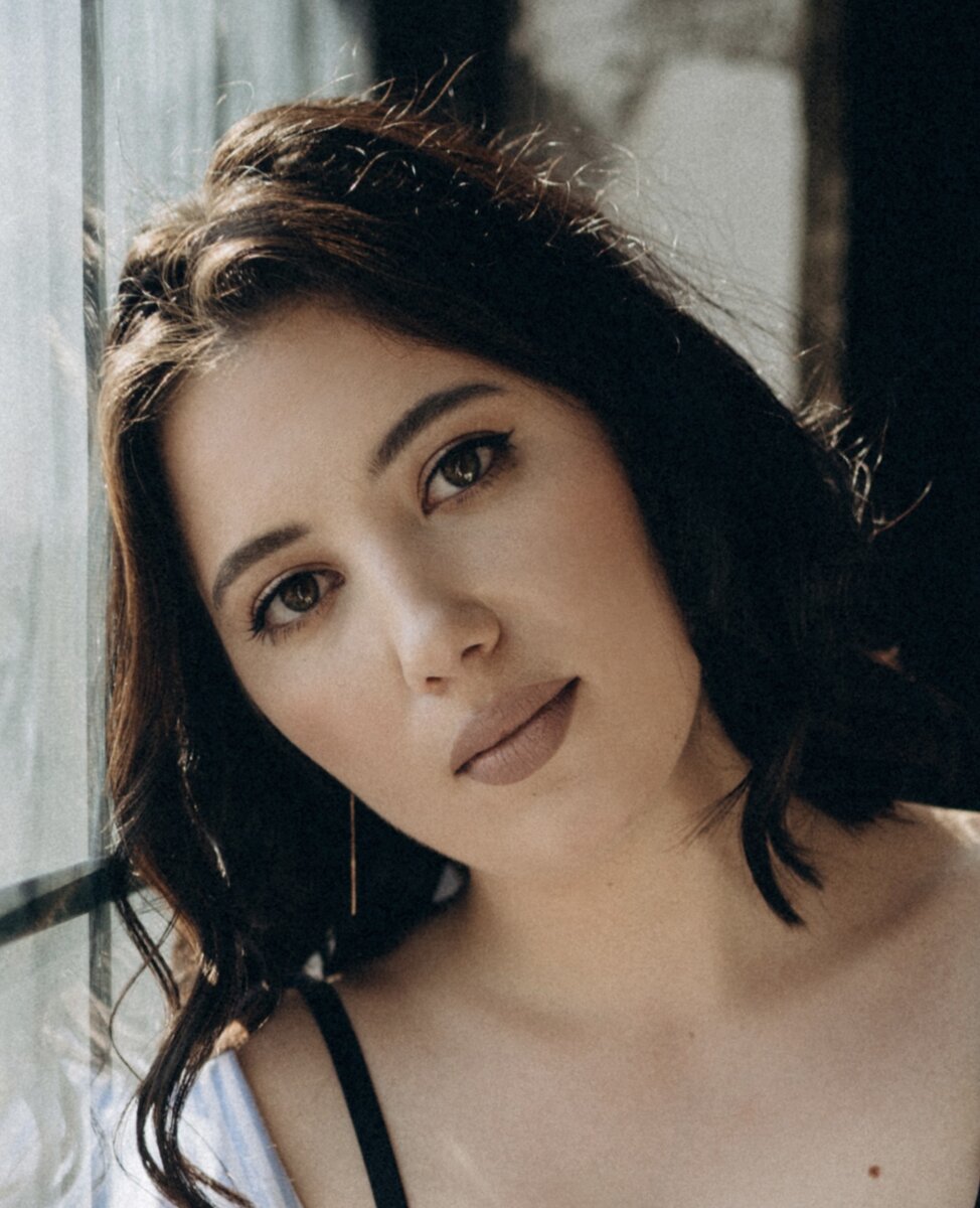 Сосина Анна Александровна, мастер маникюра и педикюра, Чемпион международных конкурсов в сфере маникюра