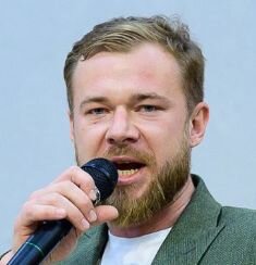    Дмитрий Серафимов