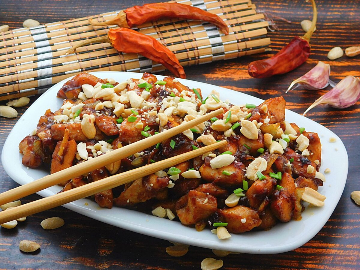Курица с арахисом по-азиатски