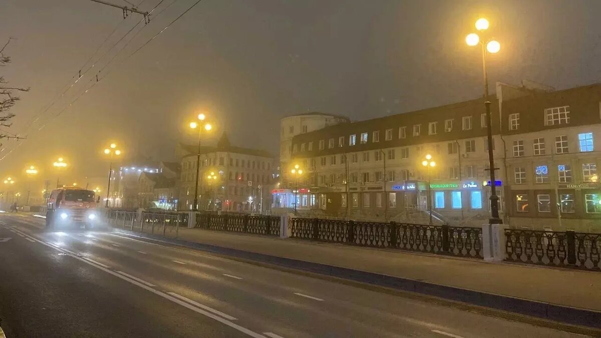     В понедельник, 25 декабря, жителям Татарстана обещают метель и гололедицу на дорогах. Ранее в регионе объявили штормовое предупреждение из-за этого. Подробности сообщили в гидрометцентре республики.