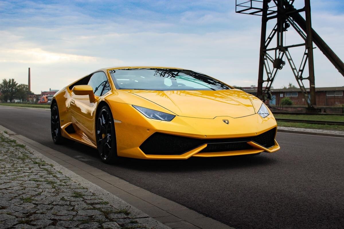 Lamborghini отзовет все Huracan, проданные в США, по странной причине |  Tochka.by | Дзен