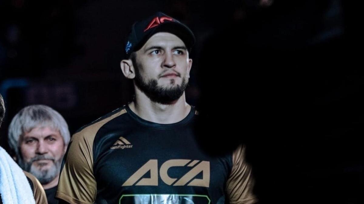    Российский боец ММА Альберт Туменов:Пресс-служба ACA