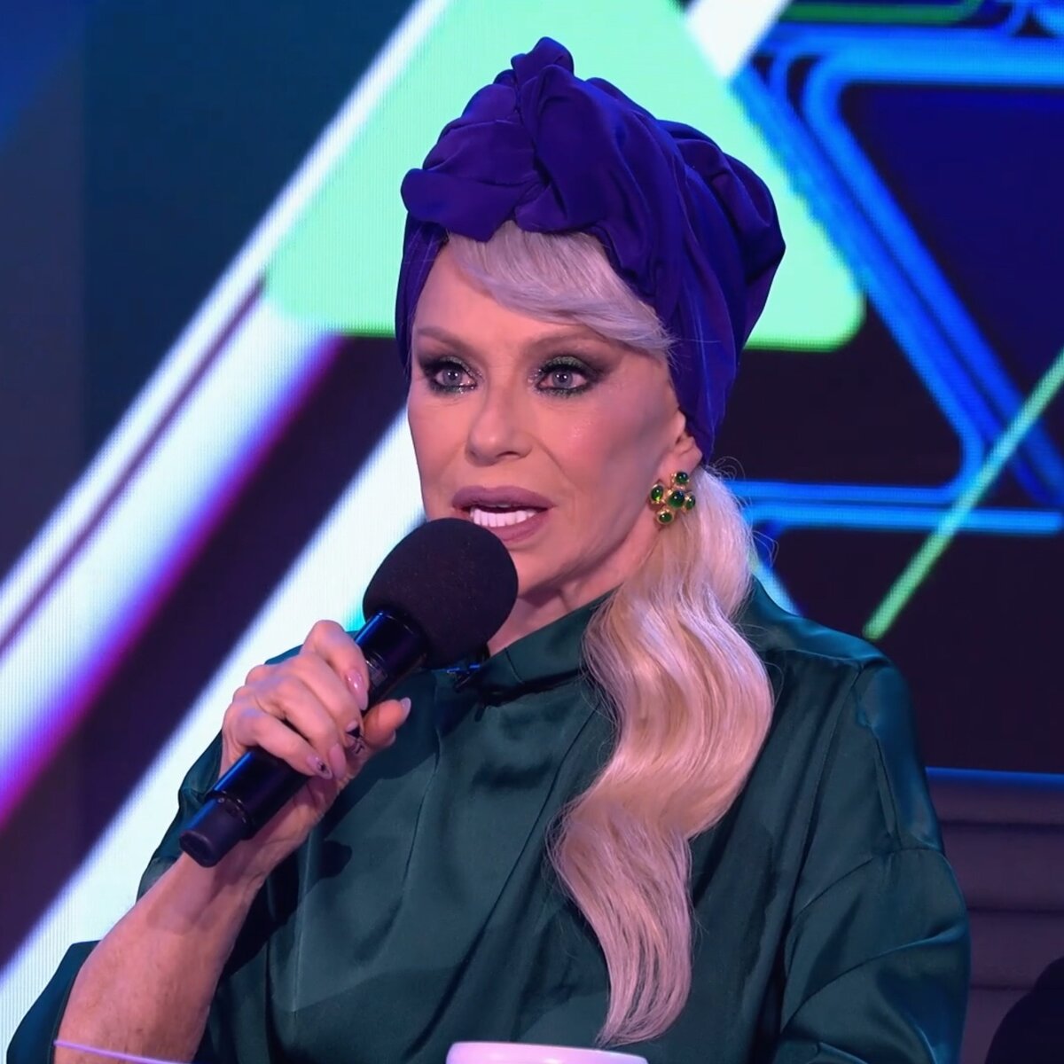 Ирина Понаровская выглядит очень хорошо