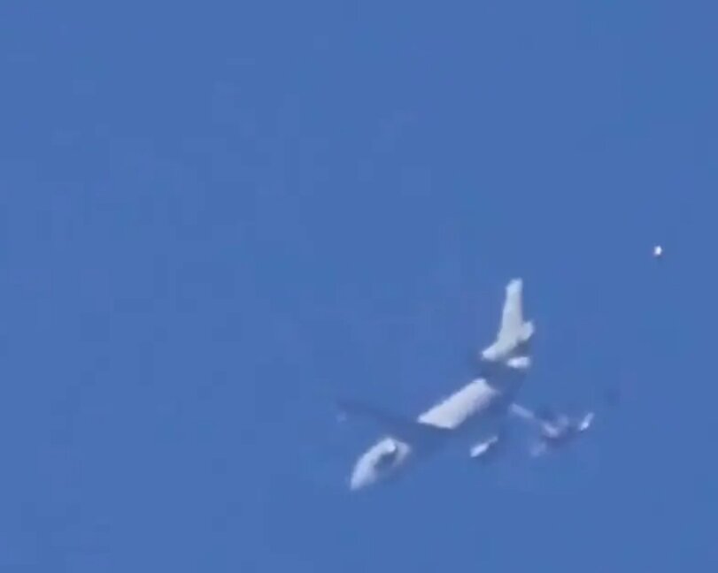 Президентский самолет с Байденым перехватил НЛО | ТЕХНОСФЕРА | Дзен