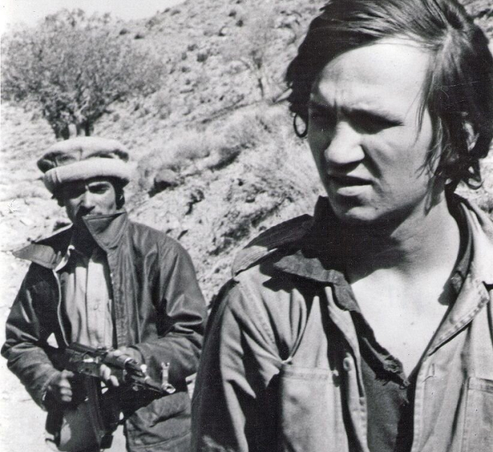 Русский солдат и моджахед