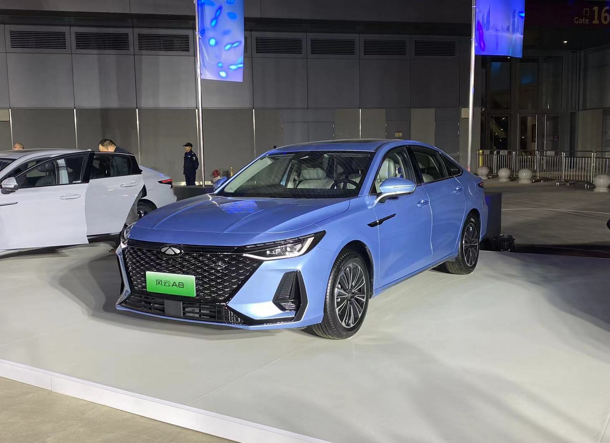 Chery Fengyun A8/ Arizzo 8  на презентации