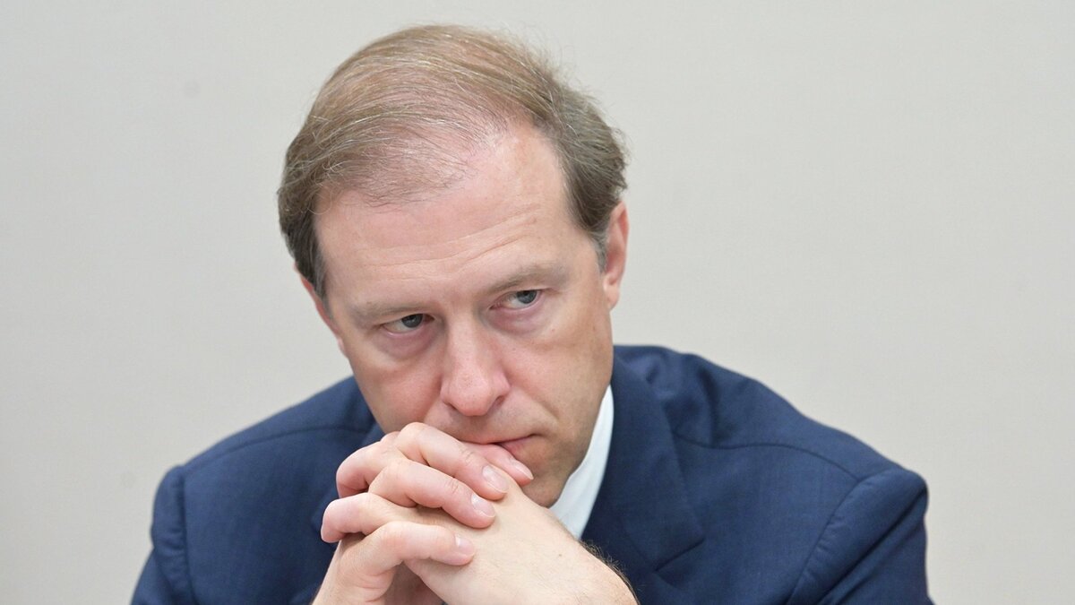    Министр промышленности и торговли РФ Денис Мантуров© РИА Новости . Александр Астафьев