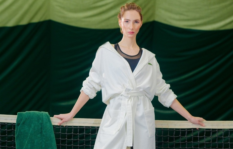 Халат с капюшоном Lacoste Super Girl