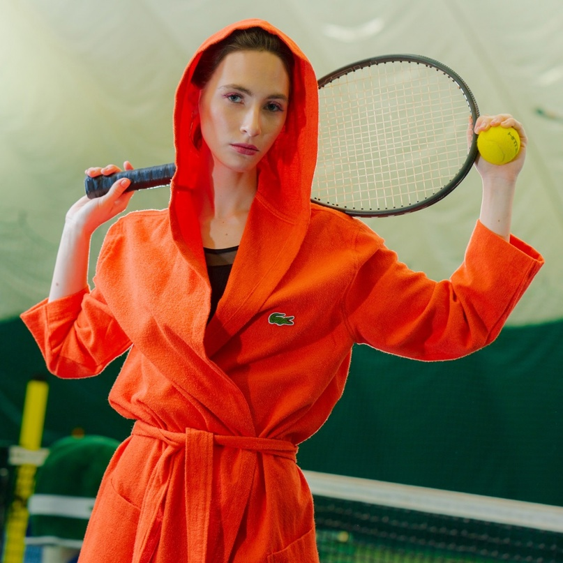 Халат с капюшоном Lacoste в цвете Orange