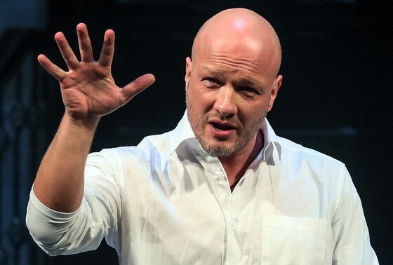    Россия. Москва. Актер Никита Панфилов в роли Иоганна Вильгельма Мебиуса в сцене из спектакля «Физики» по пьесе Фридриха Дюрренматта в постановке режиссера Алексея Дубровского в Малом театре на Большой Ордынке.