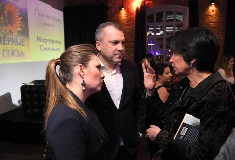 Скабеева назвала Ивлеву безграмотной, а её вечеринку колхозной