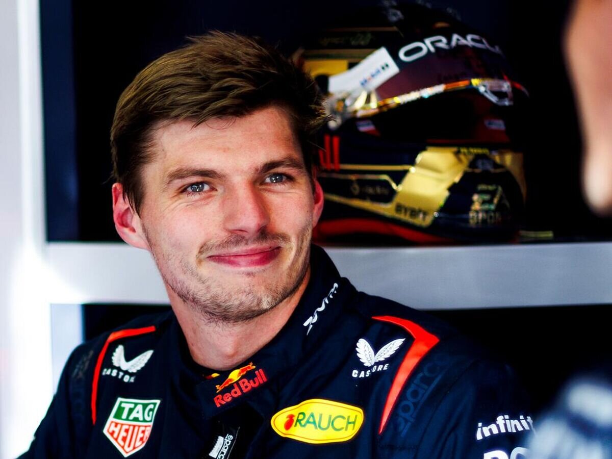 Чемпиону "Формулы-1" отказали в аренде "Мерседеса" из-за возраста ...