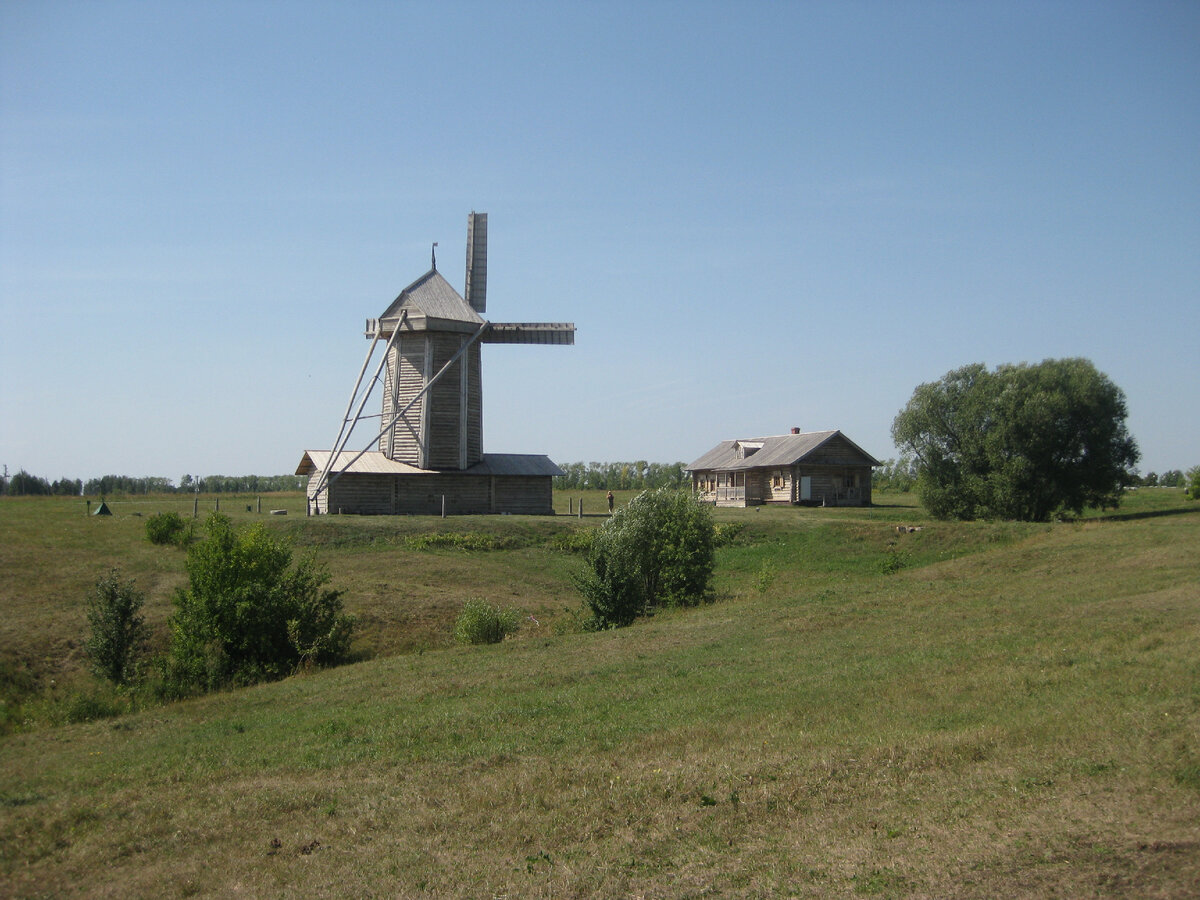 Мельница в Тарханах, с.Лермонтово, Пензенская область. Фото автора