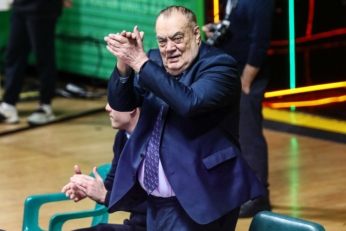 Евгений Богачев подвел итоги 25-летки, оценил уходящий чемпионский год и поделился ожиданиями от нынешнего сезона. Фото: unics.ru