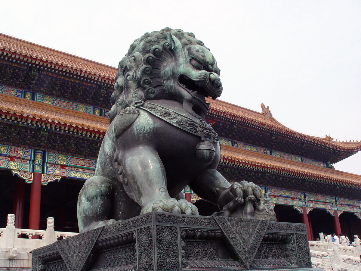 Львы Запретного города (фото в галерее – автора блога, сделаны в Пекине в 2012 г.)
