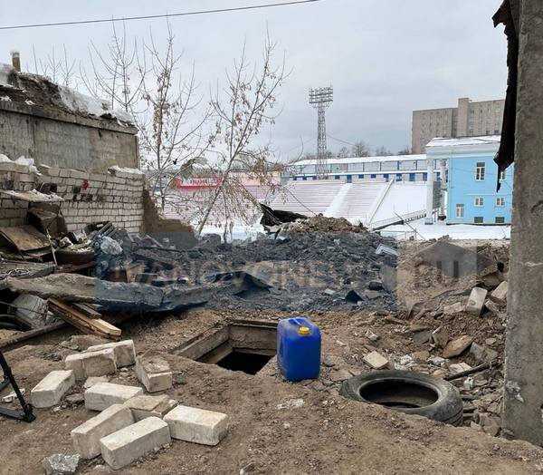     По факту гибели мужчин при взрыве гаража возбуждено уголовное дело