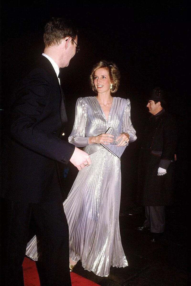 Принцесса Диана на премьере фильма в Лондоне. 1985 год.