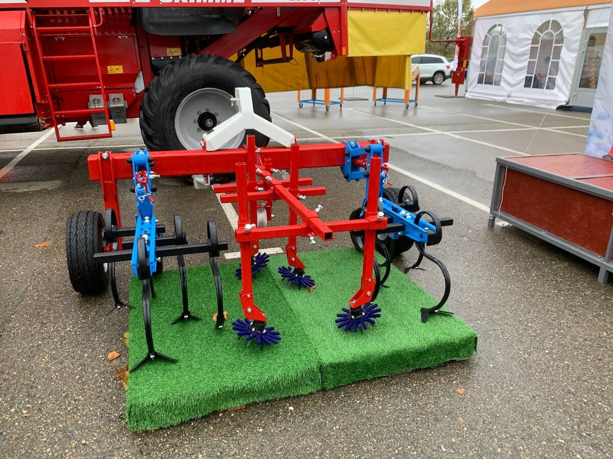 Культиватор для прополки овощных и садовых культур на выставке "Юг Агро" ноябрь 2023