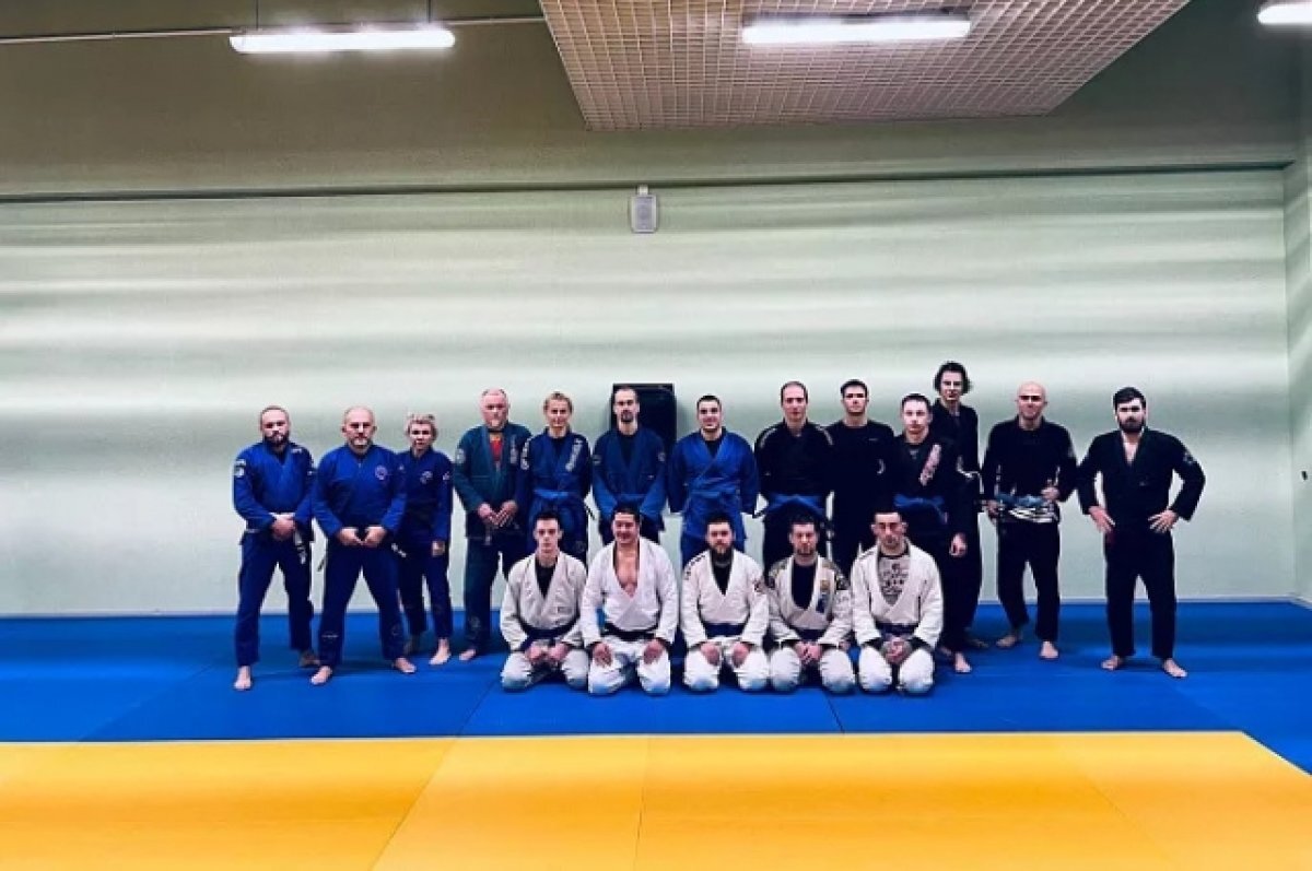    В «Туле-Арене» состоялся семинар и мастер-класс по джиу-джитсу