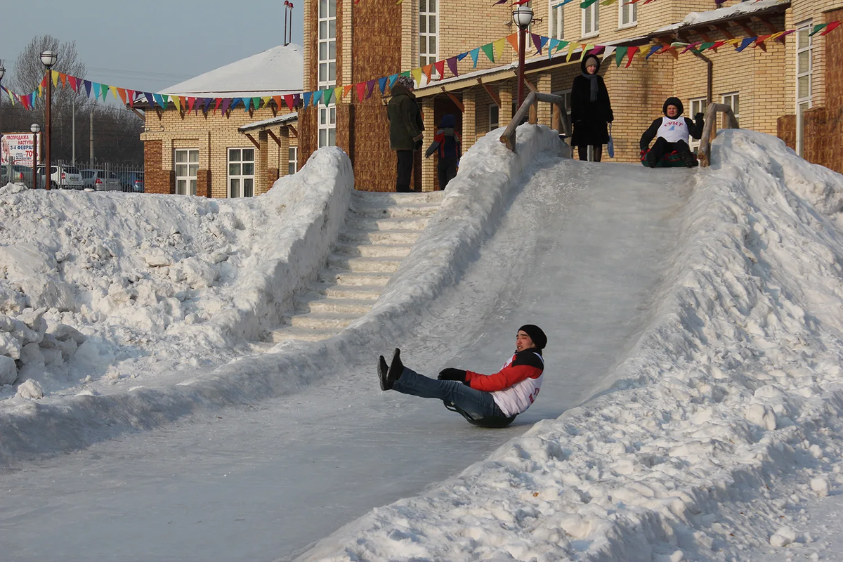 Снежная горка