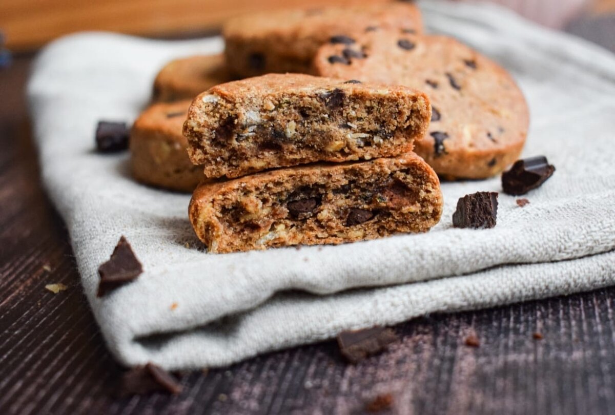 Печенье протеиновое с шоколадом