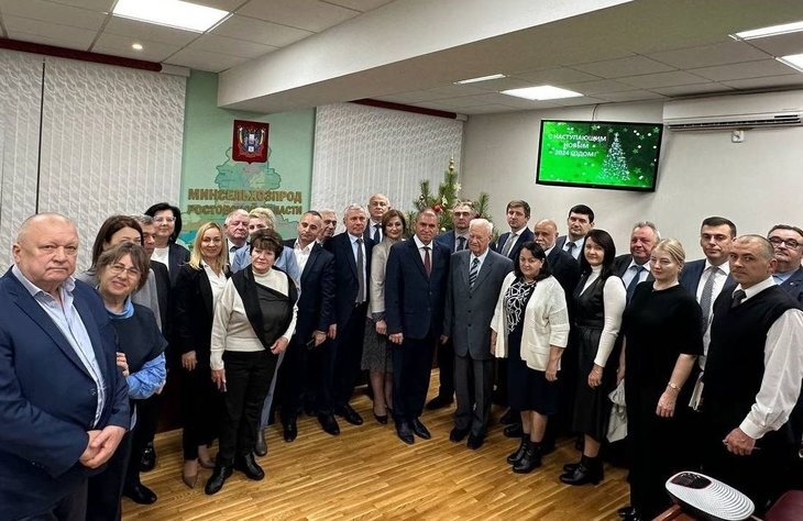    Ростовская область занимает 1 место в России по валовому сбору зерновых культур и подсолнечника