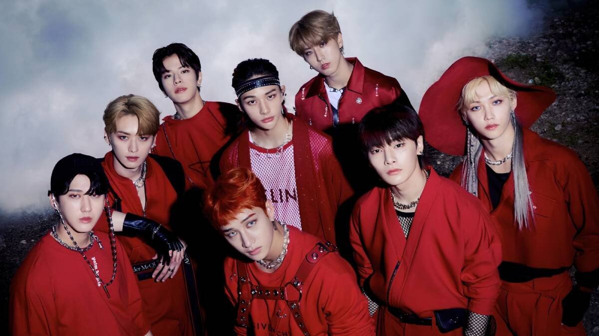 Stray Kids